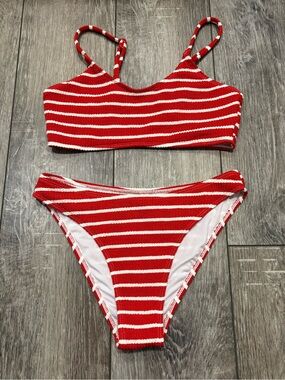 SHEIN Red & White Striped Bikini - Size Small 🇺🇸